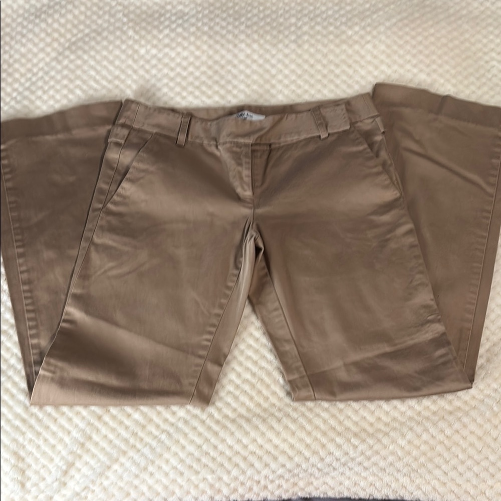Pre-owned Zara khaki pants in size 2.